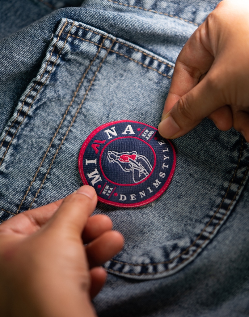 Logo Woven thumbnail 6